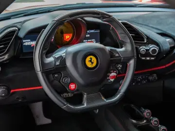 FERRARI 488 Pista - VAT - ROSSO F1 - CARBON