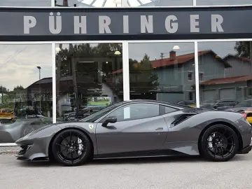 FERRARI 488 Pista  Full Carbon