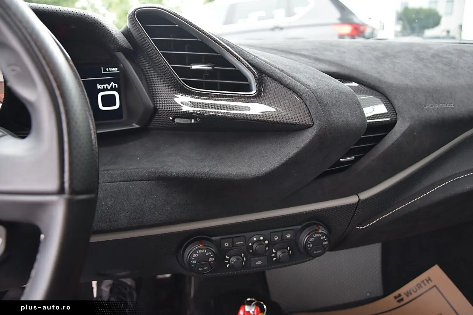 FERRARI 488 Pista  Full Carbon
