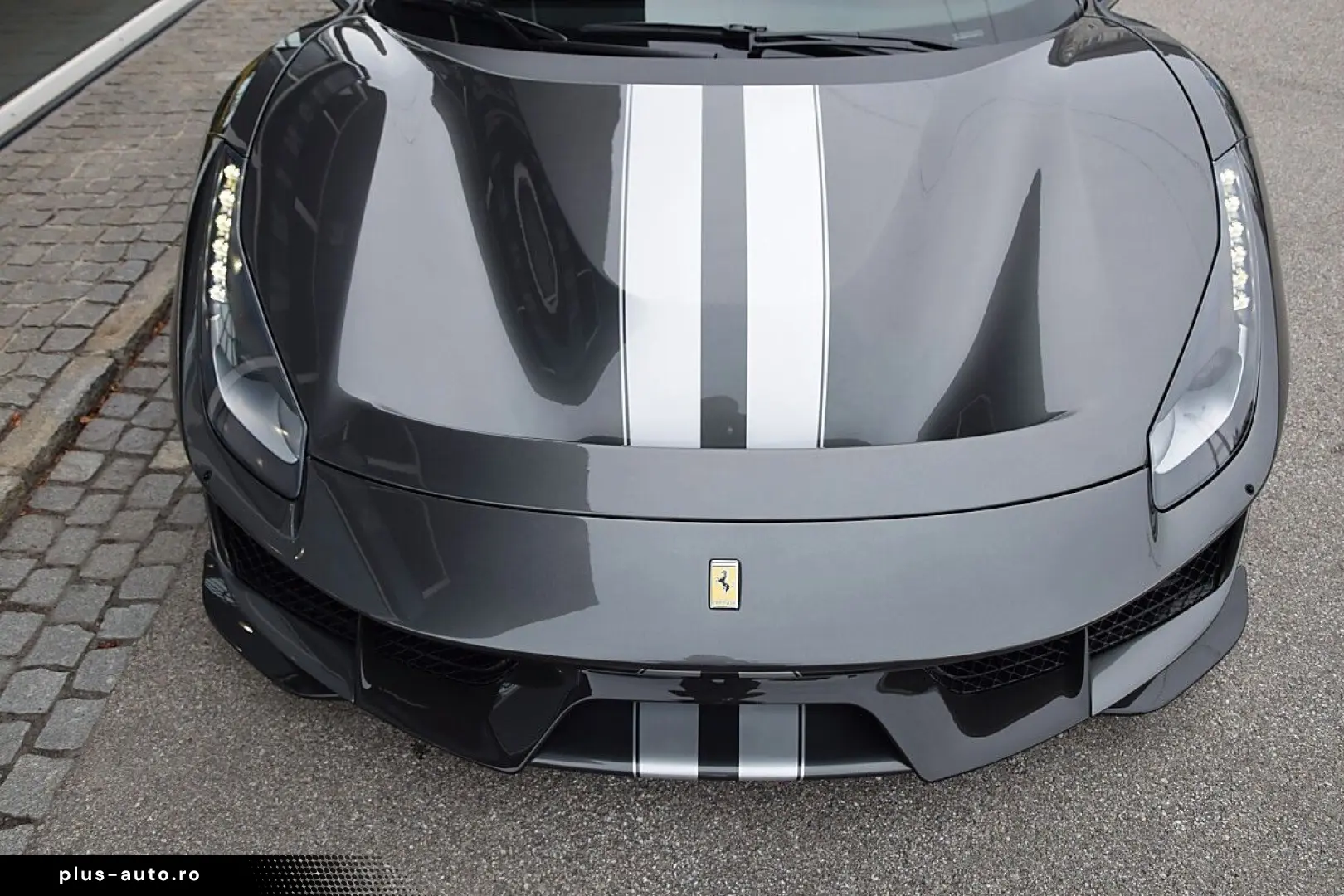 FERRARI 488 Pista  Full Carbon