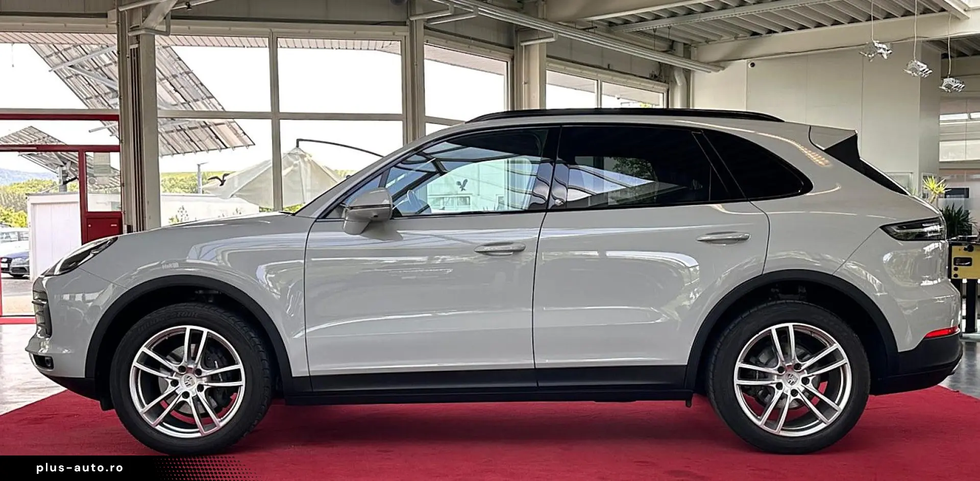 PORSCHE Cayenne HUD PANO BOSE 18-WEGE