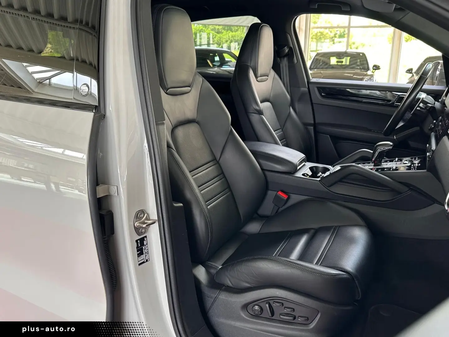 PORSCHE Cayenne HUD PANO BOSE 18-WEGE