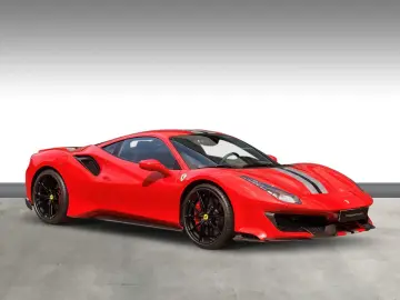 FERRARI 488 Pista