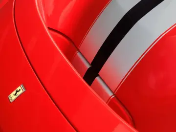 FERRARI 488 Pista