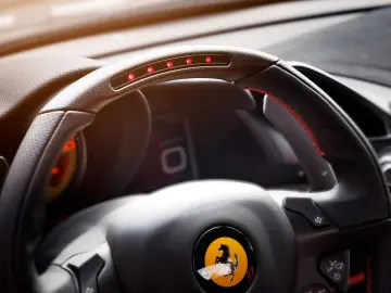 FERRARI 488 Pista