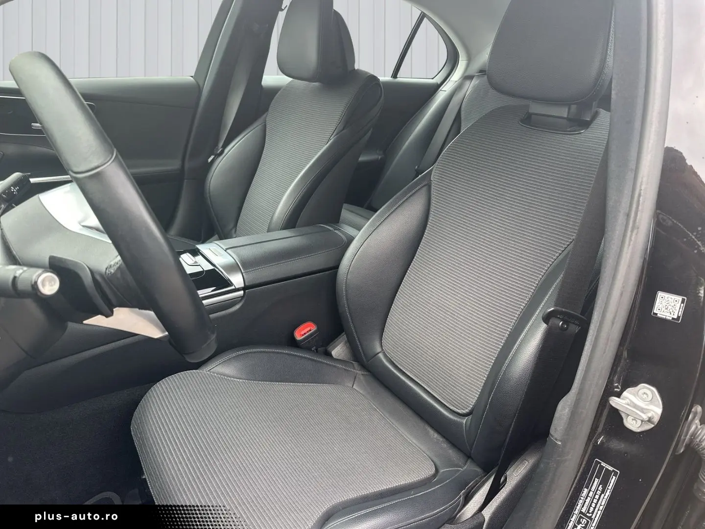 MERCEDES-BENZ C 300 C-KLASSE 2.0 4-matic