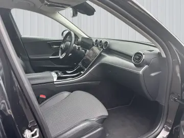 MERCEDES-BENZ C 300 C-KLASSE 2.0 4-matic