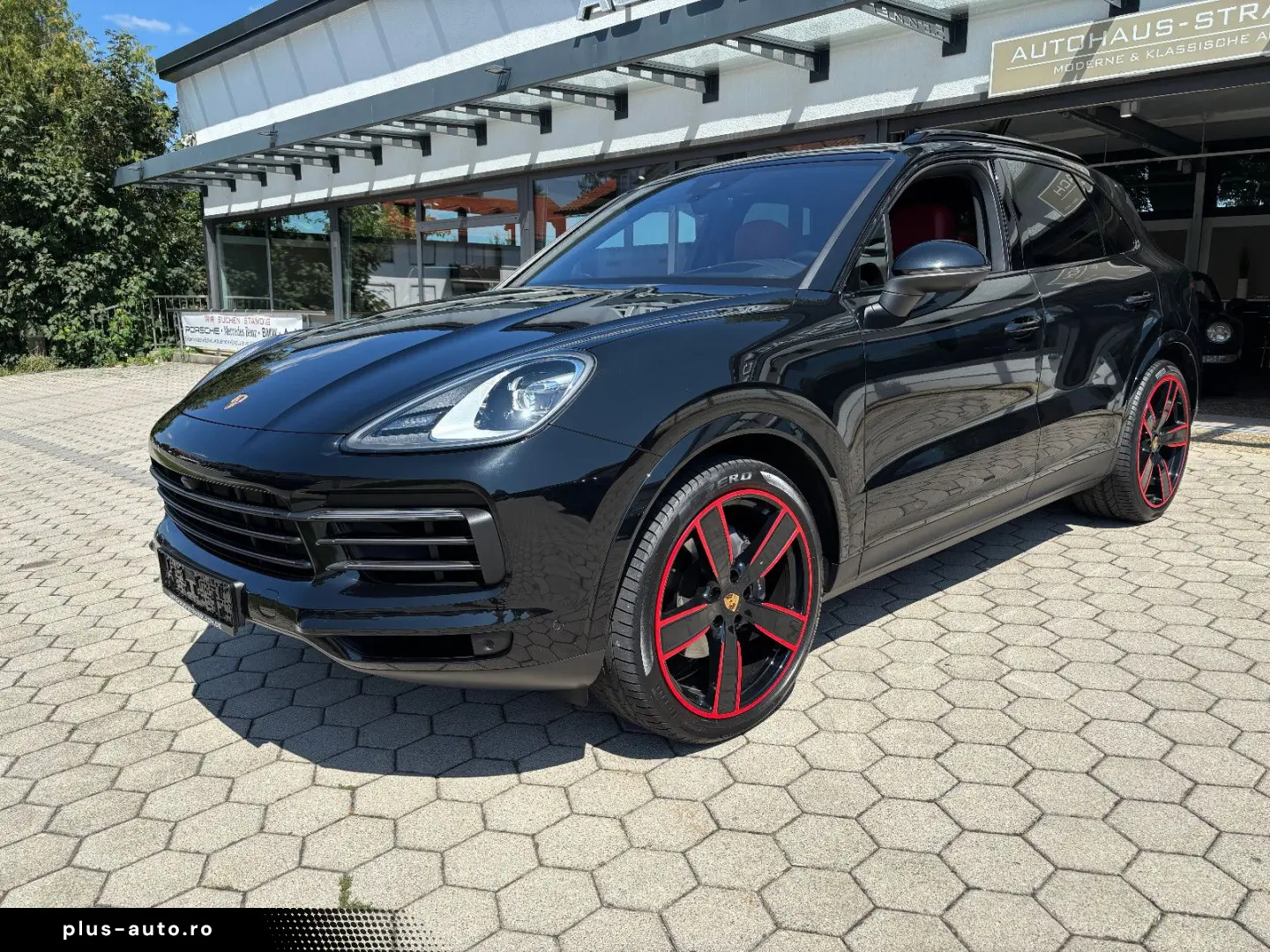 PORSCHE Cayenne Platinum Edition AHK SURROUND LUFT