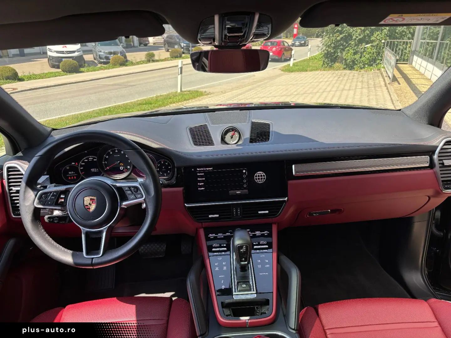 PORSCHE Cayenne 2022 — imagine 15