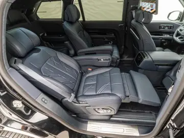 Zeekr 9X Ultra Edition 70kWh Night Paket
