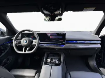 BMW 520d xD T M SPORT DAPr StHz Pano 20