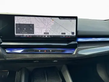 BMW 520d xD T M SPORT DAPr StHz Pano 20