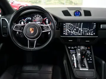 PORSCHE Cayenne Platinum Edition SportDesign Luft Pano