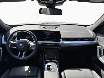 BMW X1 xD23d M SPORT St Go Pano H K 19