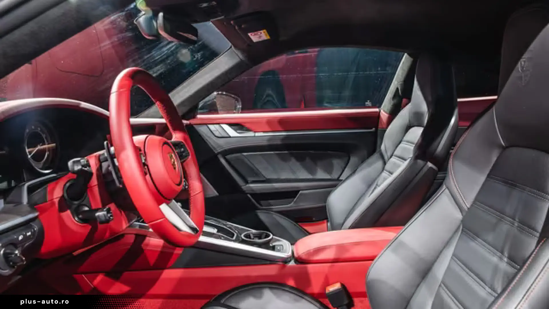 Porsche 911 (992) Turbo S Stinger GTR Carbon 1 7