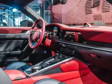 Porsche 911 (992) Turbo S Stinger GTR Carbon 1 7