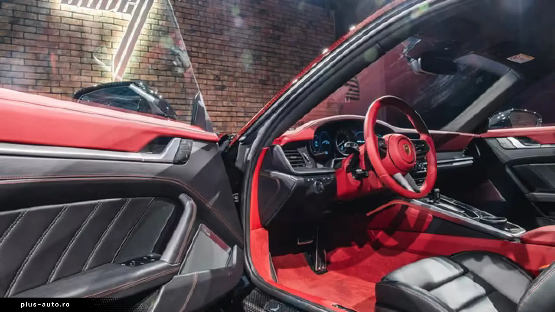 Porsche 911 (992) Turbo S Stinger GTR Carbon 1 7