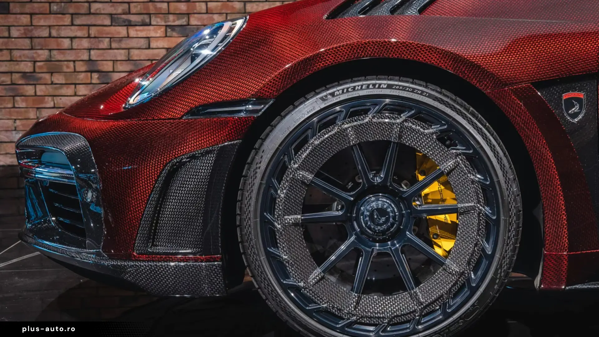 Porsche 911 (992) Turbo S Stinger GTR Carbon 1 7