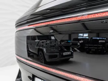 Zeekr 9X Ultra Edition 70kWh Night Paket