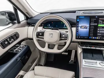 Zeekr 9X Ultra Edition 70kWh Night Paket