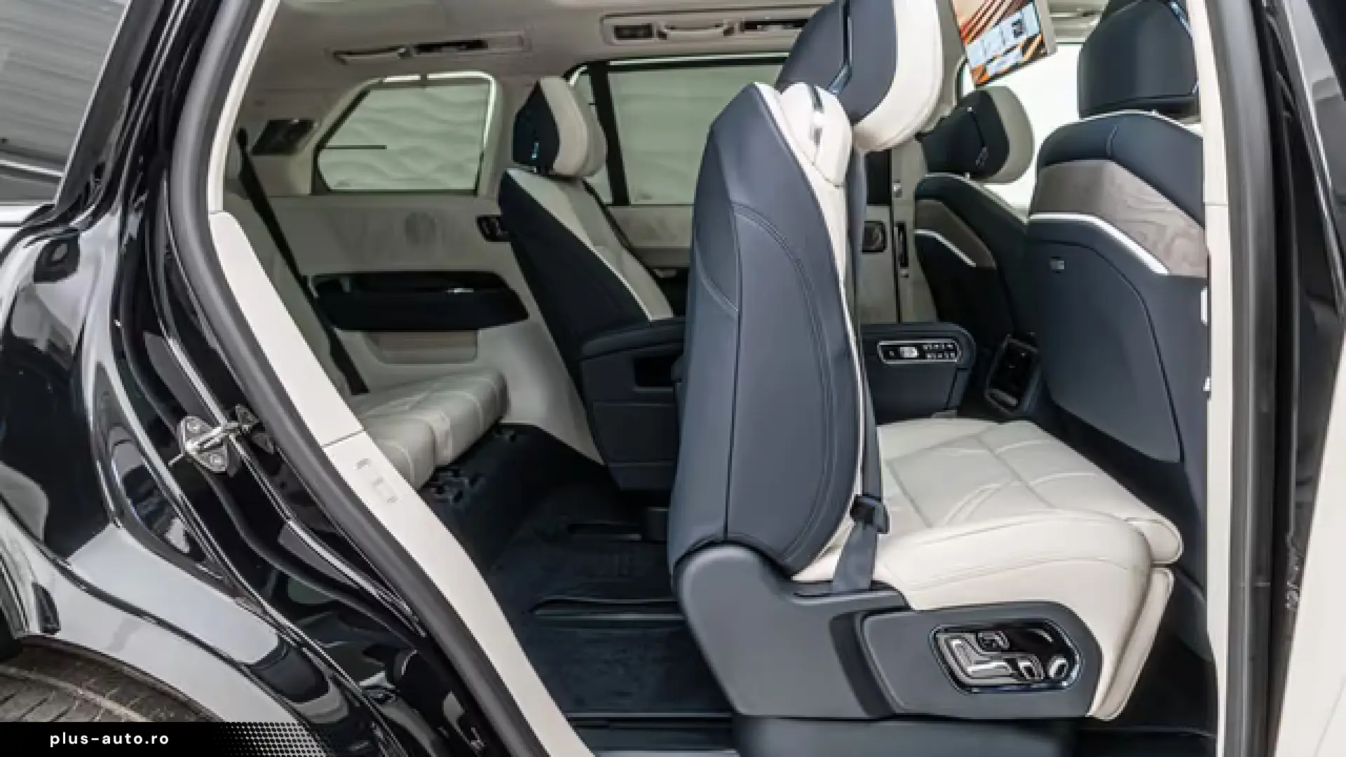 Zeekr 9X Ultra Edition 70kWh Night Paket
