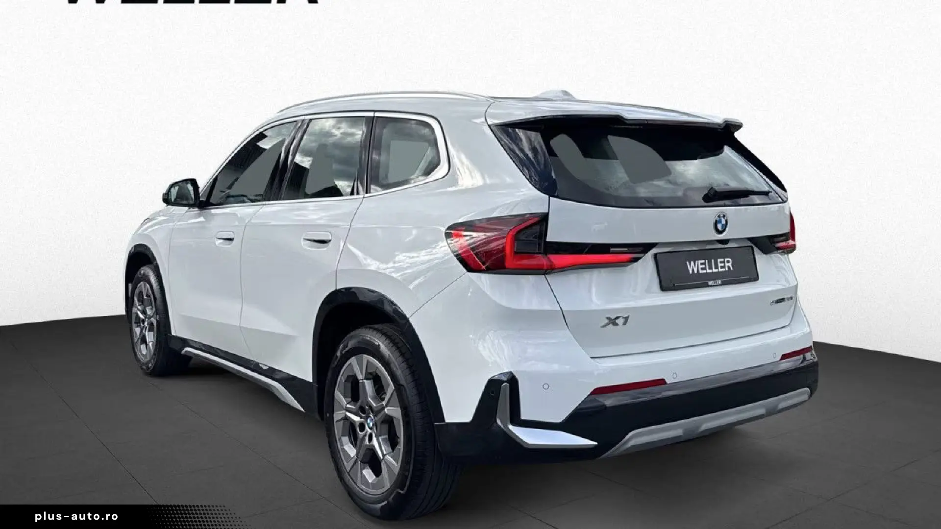 BMW X1 sDr20i xLine AktivSi AdLED AHK Kam H K St Go