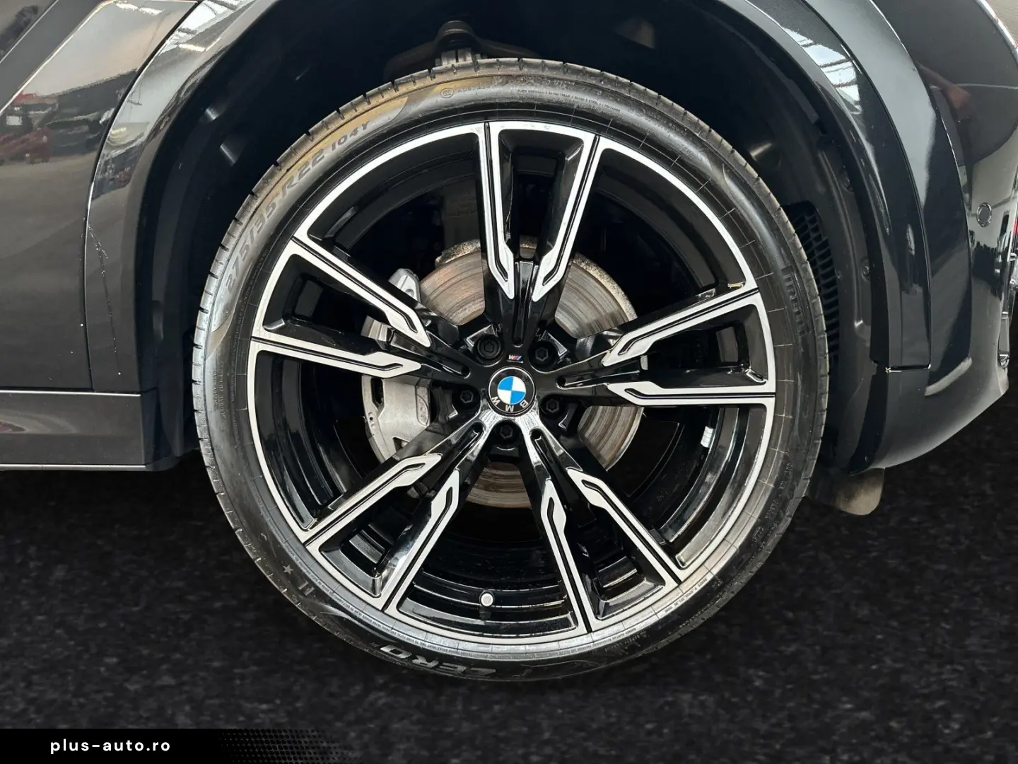 BMW X6 xDrive40d M Sport AHK SkyLounge Standhzg.