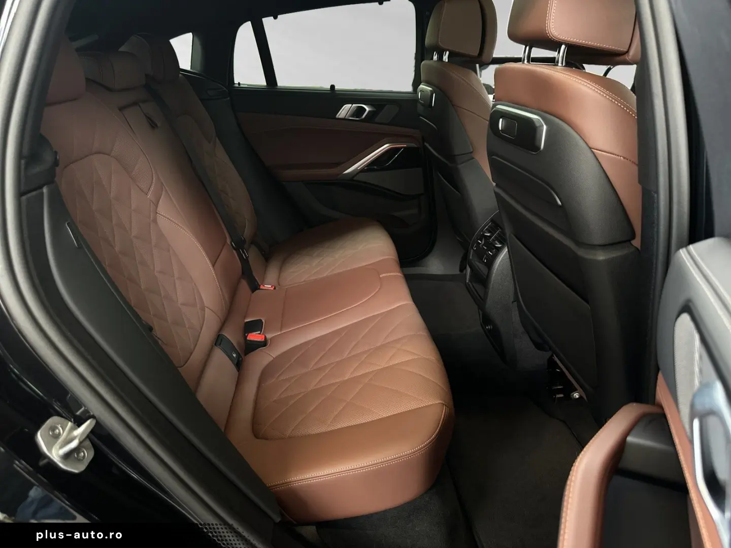 BMW X6 xDrive40d M Sport AHK SkyLounge Standhzg.