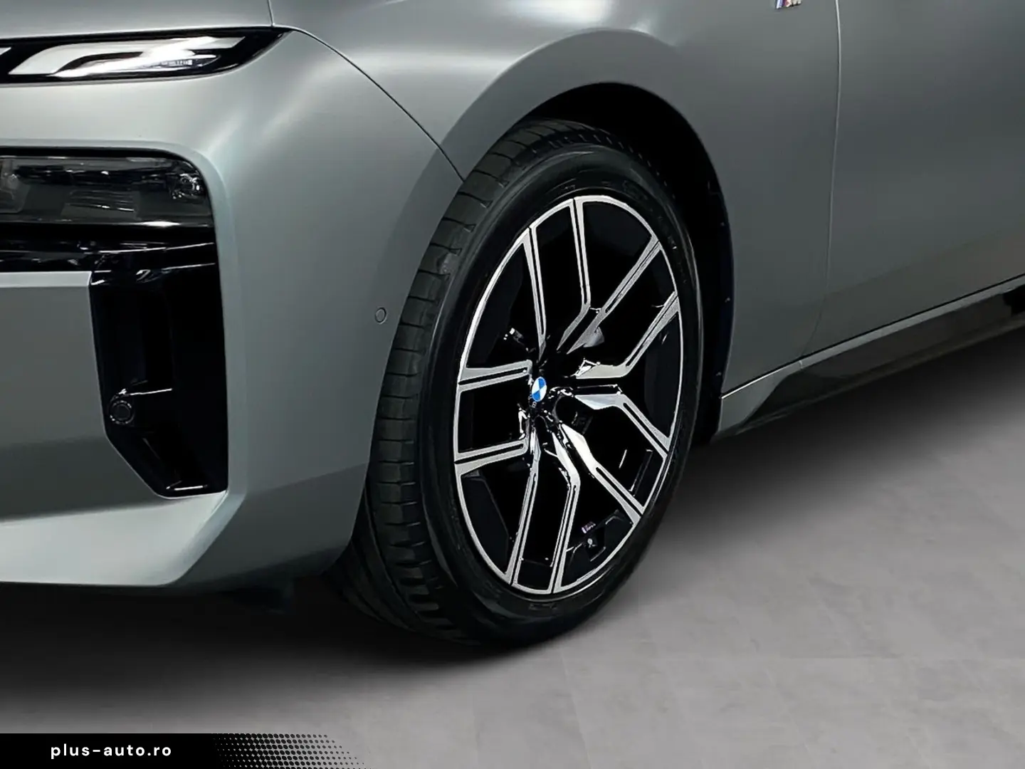 BMW 740d xDrive M Sport Standheizung Kamera Alarm