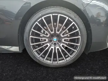 BMW 740d xDrive Standhzg. DA&PAProf. Autobahnass.