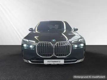 BMW 740d xDrive Standhzg. DA&PAProf. Autobahnass.