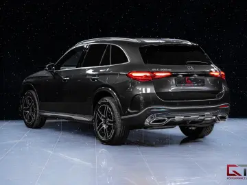 MERCEDES-BENZ GLC 300 de 4MATIC AMG Burmester
