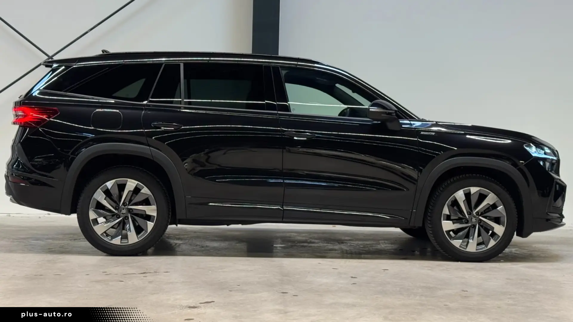 SKODA Kodiaq 2025 — imagine 3