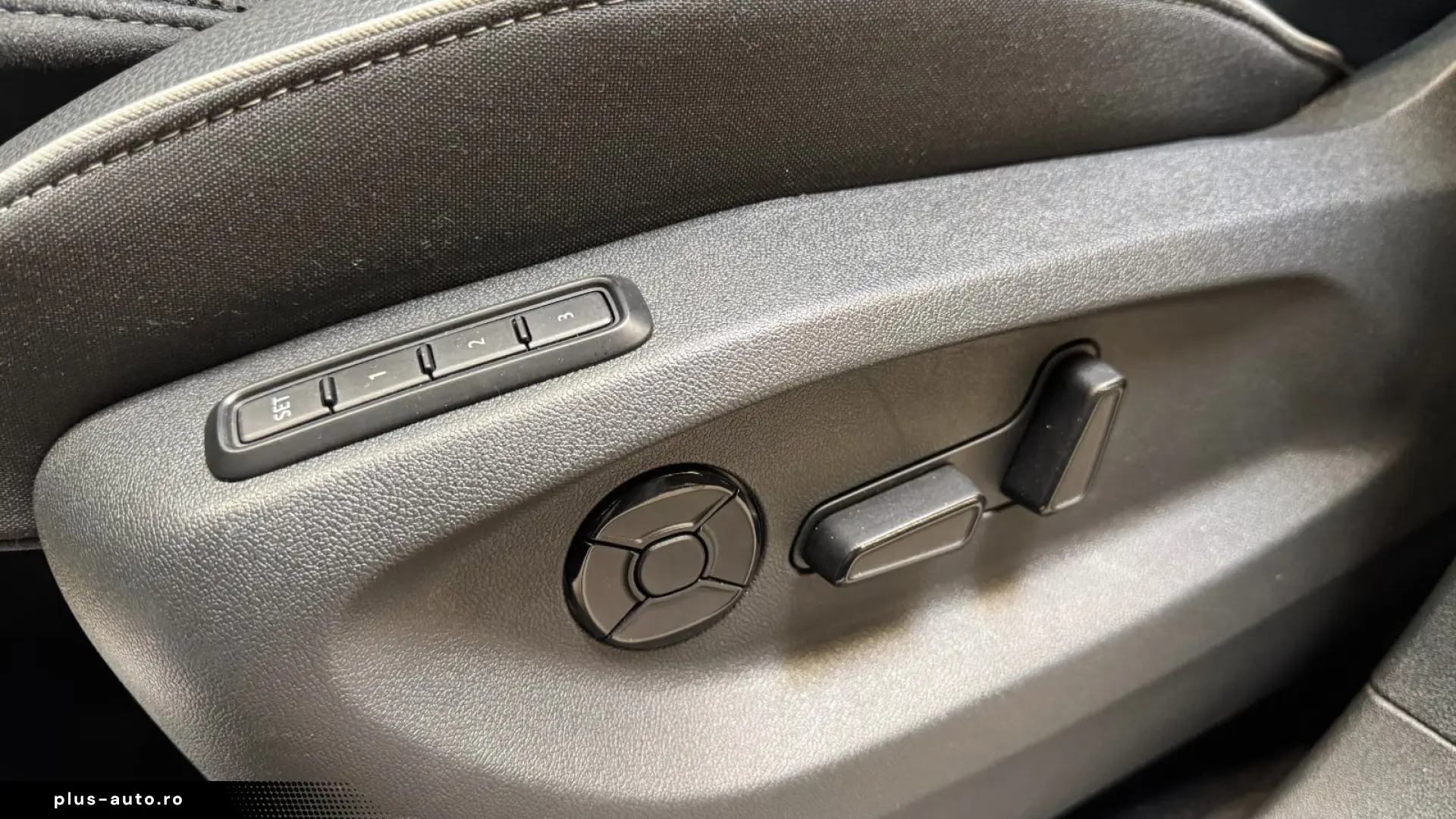 SKODA Kodiaq 2025 — imagine 12