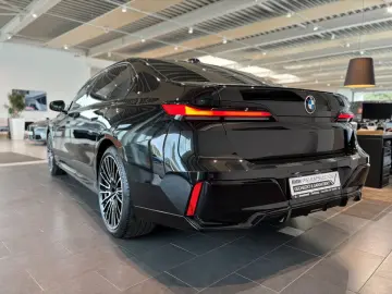 BMW 740d xDrive Navi Leder Tempom.aktiv