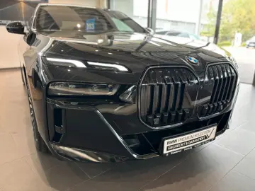 BMW 740d xDrive Navi Leder Tempom.aktiv