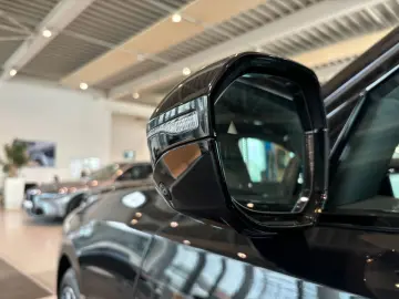 BMW 740d xDrive Navi Leder Tempom.aktiv