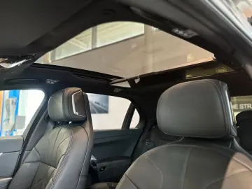 BMW 740d xDrive Navi Leder Tempom.aktiv