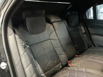 BMW 740d xDrive Navi Leder Tempom.aktiv