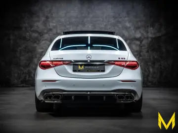 MERCEDES-BENZ S 63 AMG E PERF4 KERA NIGHT CARBON EXK…