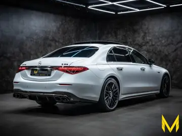 MERCEDES-BENZ S 63 AMG E PERF4 KERA NIGHT CARBON EXK…