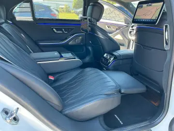MERCEDES-BENZ S 63 E Performance AMG DrivePilot Chau…