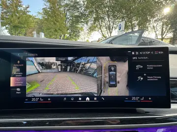 BMW 740d xDrive M Sport Pano TV StHzg Autobahnas B&W