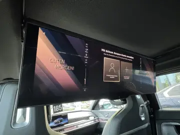 BMW 740d xDrive M Sport Pano TV StHzg Autobahnas B&W