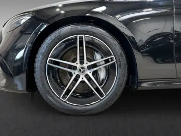 MERCEDES-BENZ E 200 AMG LED LRH DISTRONIC Kamera Tot…