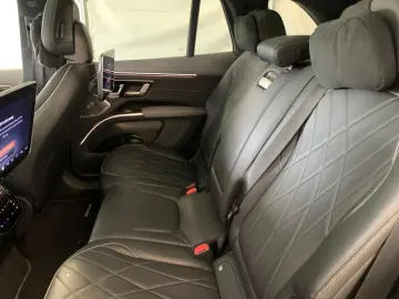 Mercedes-Benz EQS 580 SUV AMG Hyperscreen FondEntert.