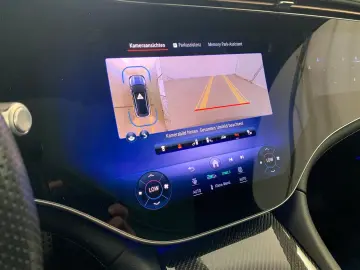 Mercedes-Benz EQS 580 SUV AMG Hyperscreen FondEntert.