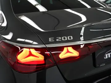 MERCEDES-BENZ E 200 ! MODELL 2026!  AMG LINE   NIGHT PAKET