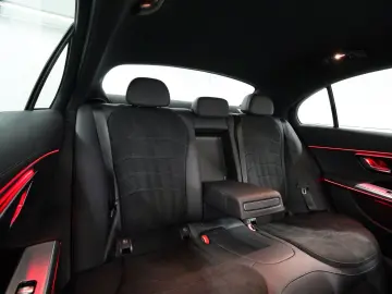 MERCEDES-BENZ E 200 ! MODELL 2026!  AMG LINE   NIGHT PAKET