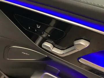 Mercedes-Benz C 300 d AMG DISTR DIGITAL PANO MEMORY